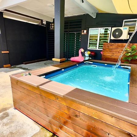 Eisya Guest House Perlis With Pool Musllm Only 亚娄 外观 照片